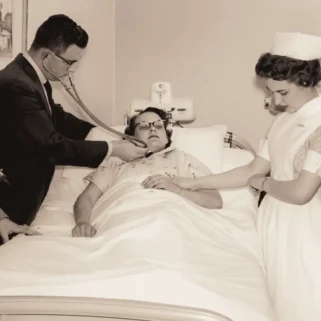 IWQ patient in hospital bed